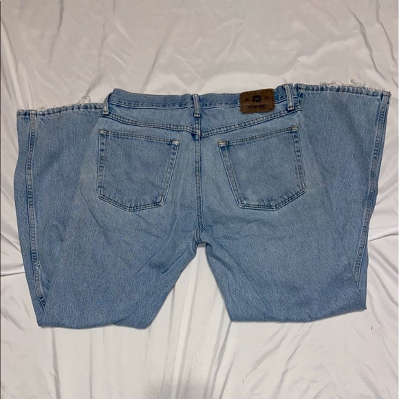 Authentic Wrangler Jeans size 33 x 30 - Picture 3 of 3